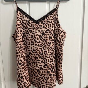 ⭐️$4 when bundled- Leopard Print Camisole